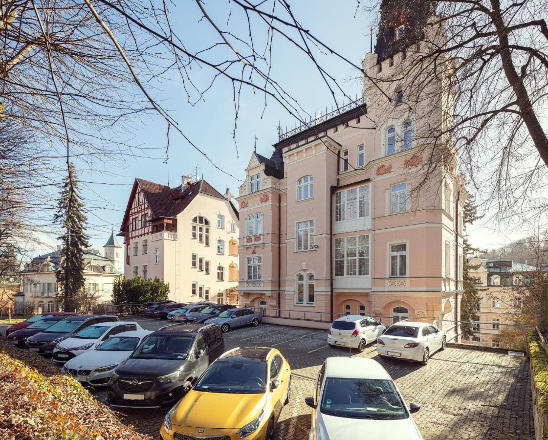 Lazensky Smetana Hotel 4*