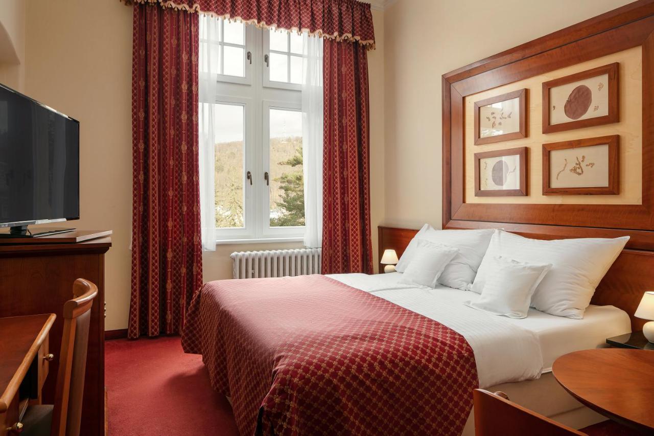 Lazensky Smetana Hotel 4*