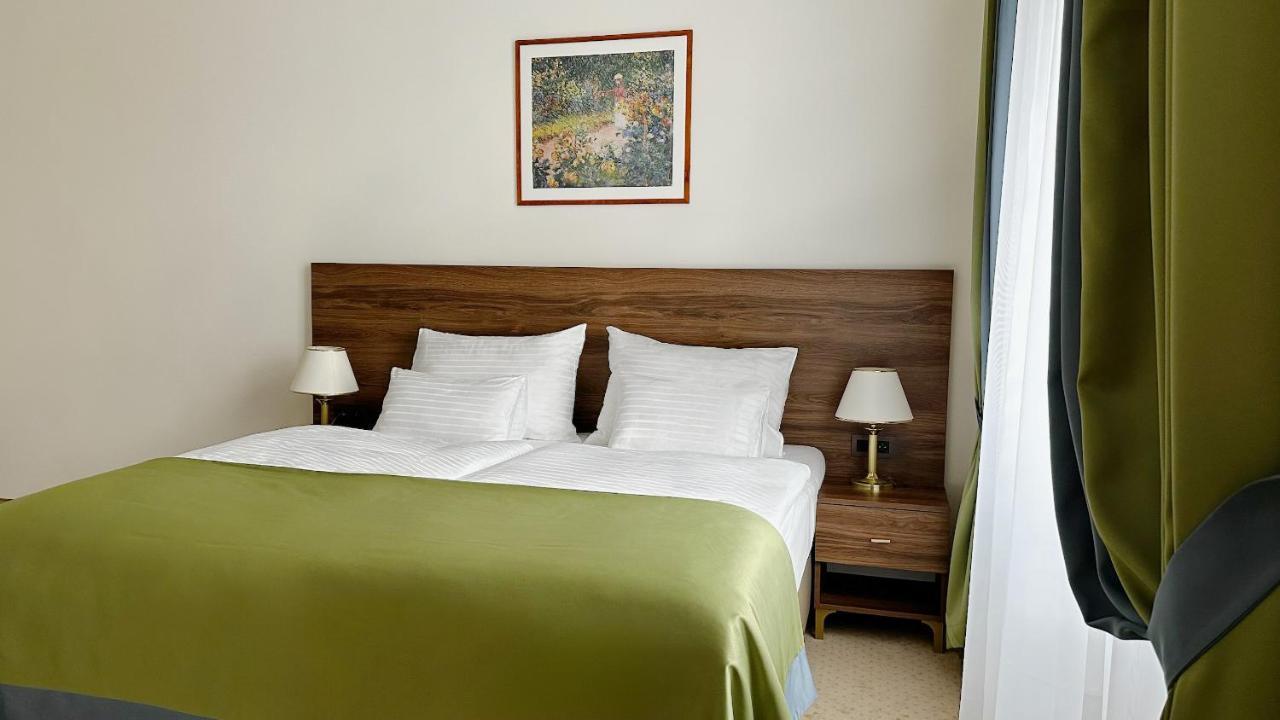 Lazensky Smetana 4* Karlovy Vary