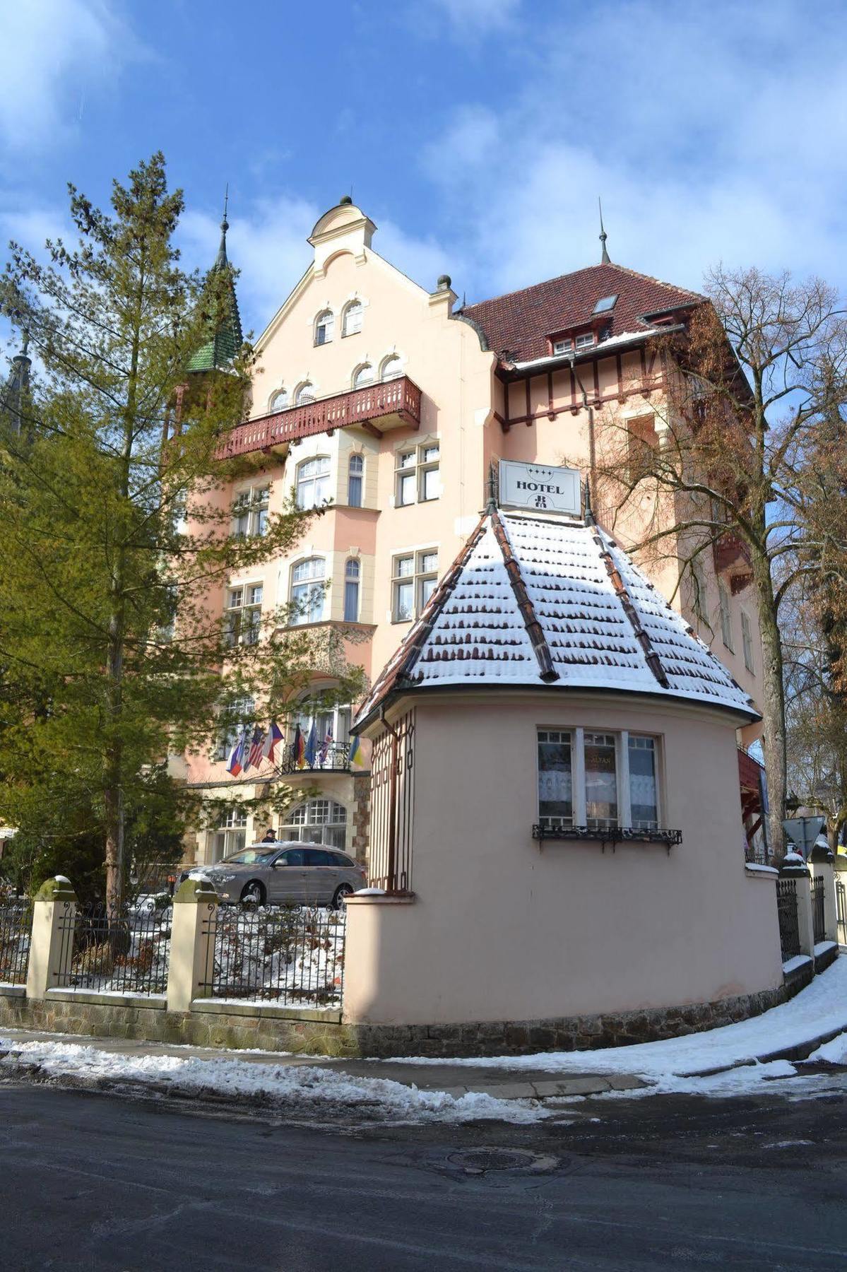Lazensky Smetana Hotel