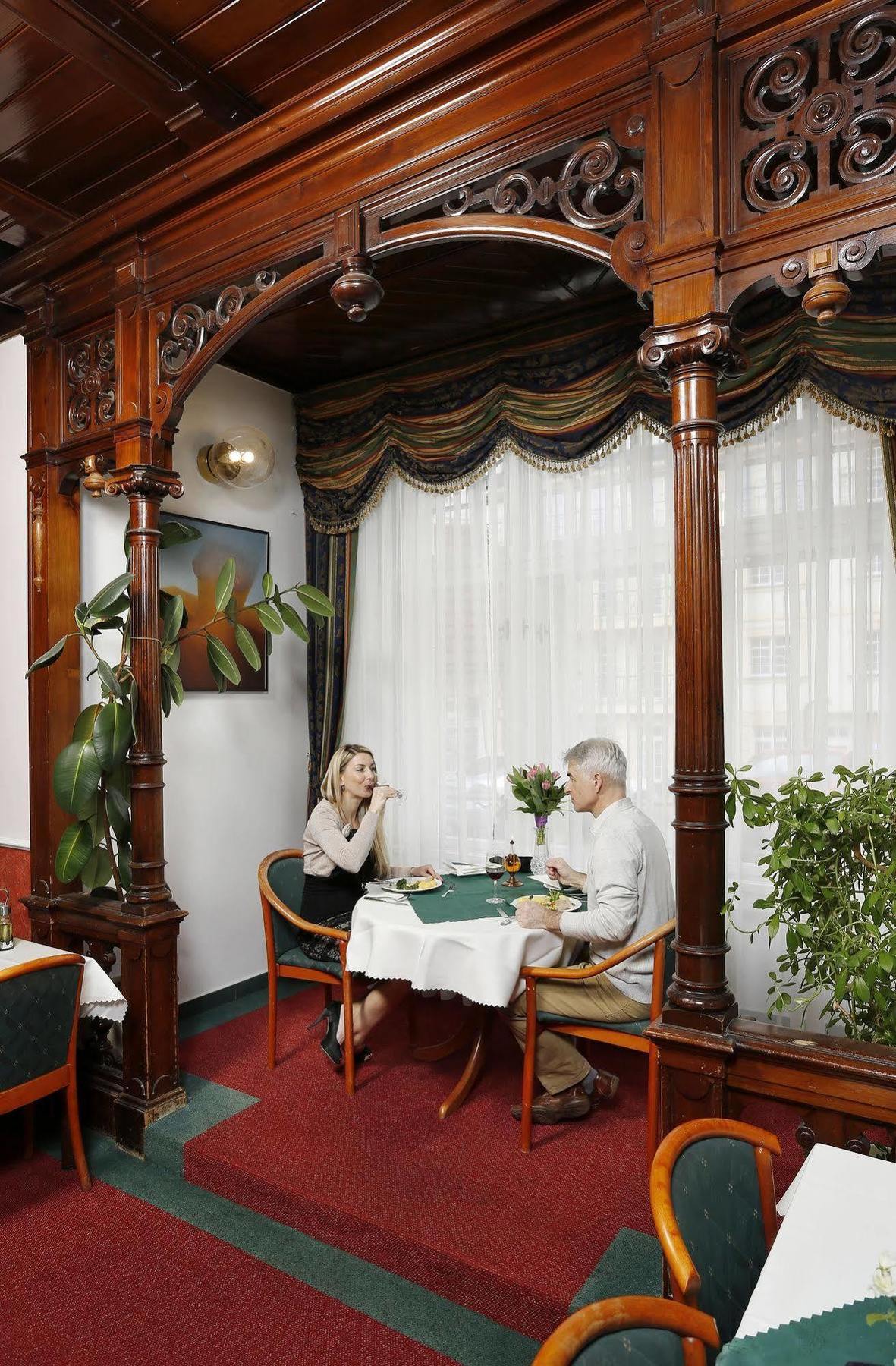 Hotel Lazensky Smetana
